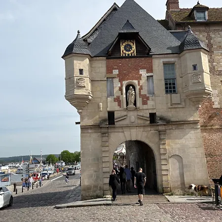 Maison Pin Prenelle Classe *
