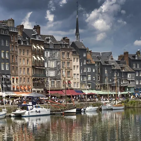 Maison Pin Prenelle Classe * Honfleur