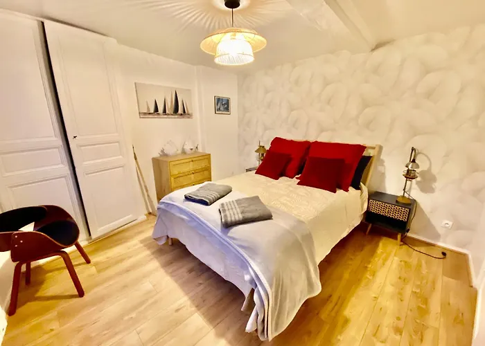 Maison Pin Prenelle Classe *